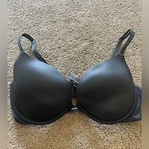 Victoria’s Secret Very Sexy push up bra 36D